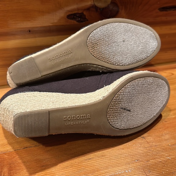 Sonoma Open Toe Wedges - Picture 4 of 4